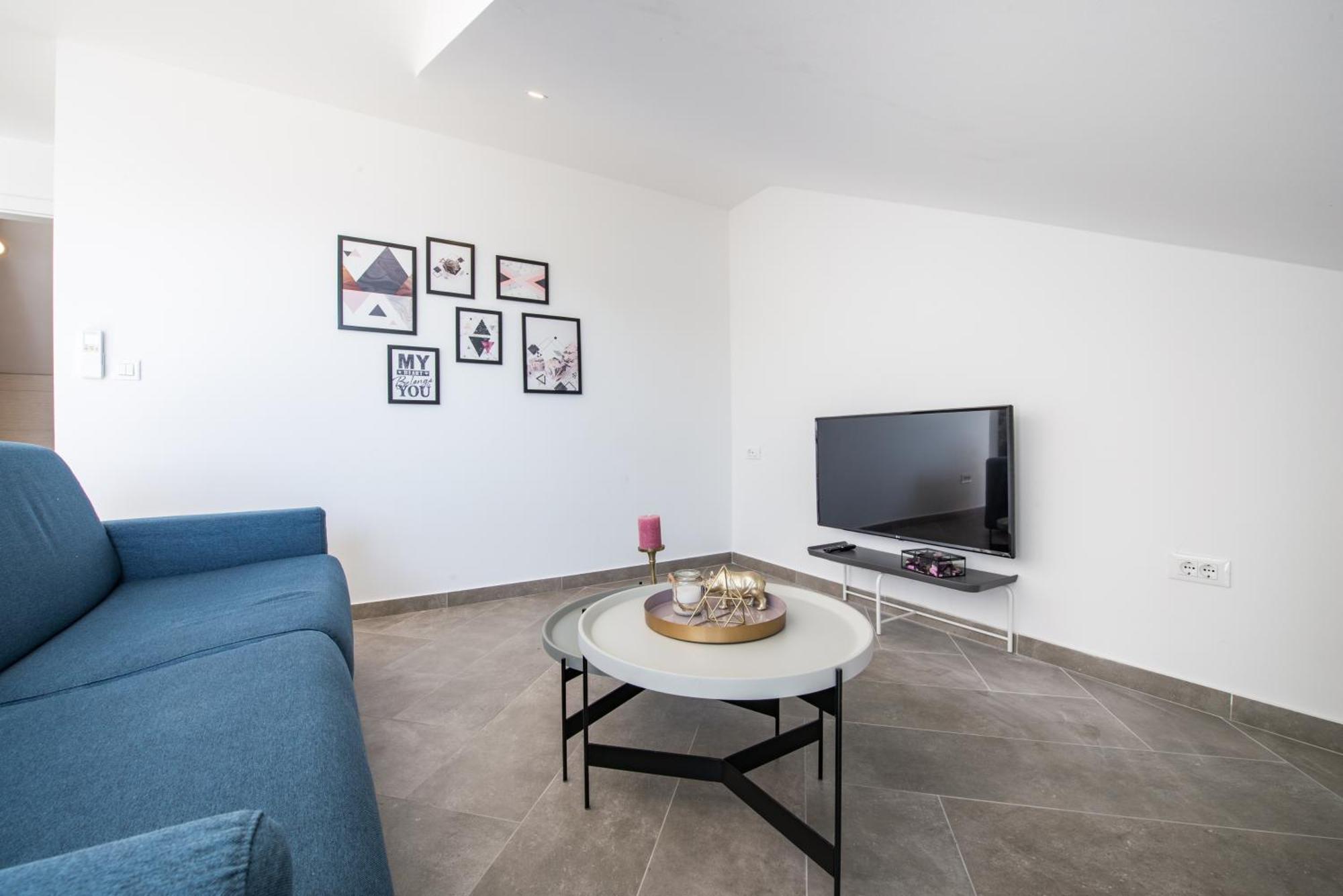 Apartments Villa Poco Loco مْليني الغرفة الصورة